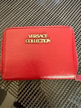 Versace Collection Red Textured Zip Wallet. In perfect condition. Made in Italy